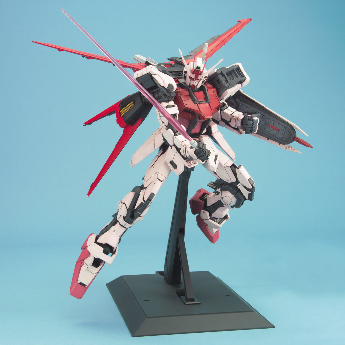 Gundam 1/60 PG Seed MBF-02+AQM/E-X01 Aile Strike Rouge + FX-550 Skygrasper Model Kit