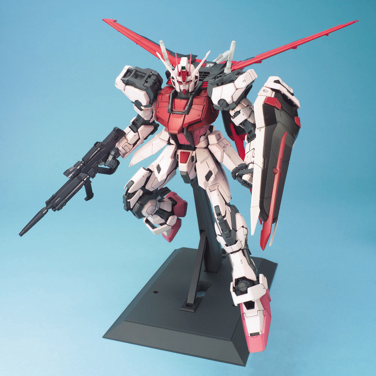 Gundam 1/60 PG Seed MBF-02+AQM/E-X01 Aile Strike Rouge + FX-550 Skygrasper Model Kit