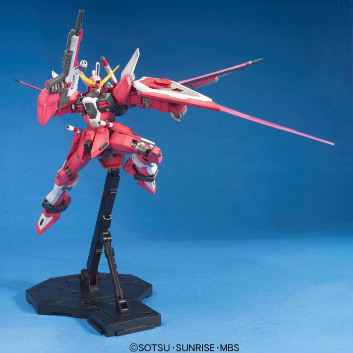 Gundam 1/100 MG Seed Destiny ZGMF-X19A Infinite Justice Mobile Suit Model Kit