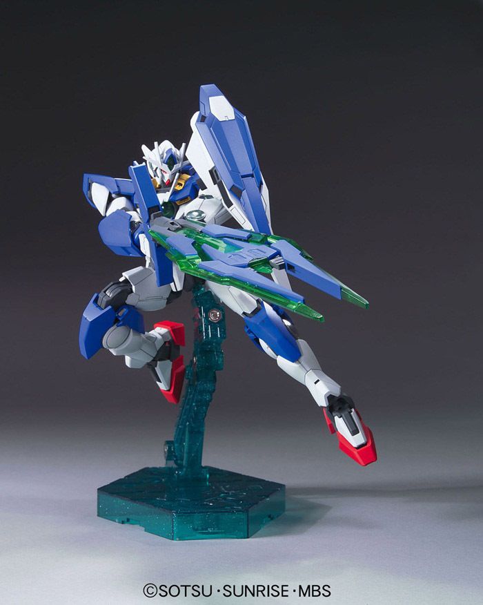 Gundam 1/144 HG 00 #66 GNT-0000 00 Qan[T] Quanta Model Kit