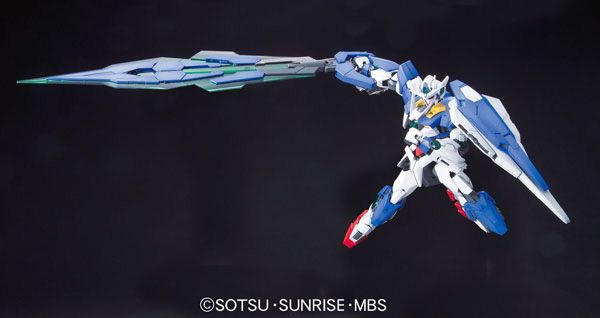 Gundam 1/100 MG OO GNT-0000 00 Qan[t] Quanta Celestial Being Model Kit