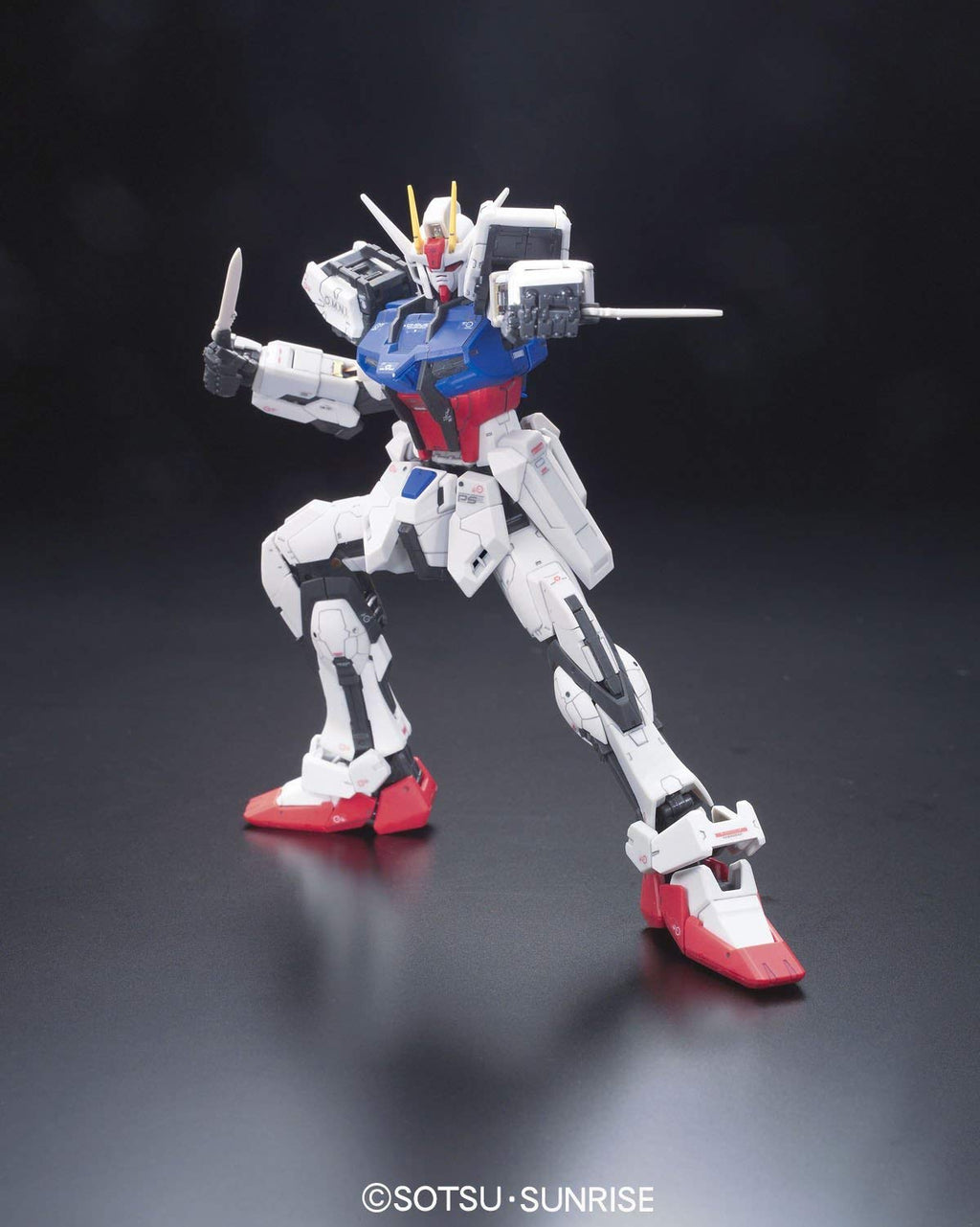 Gundam 1/144 RG #03 Seed GAT-X105+AQM/E-X01 Aile Strike Gundam Model Kit