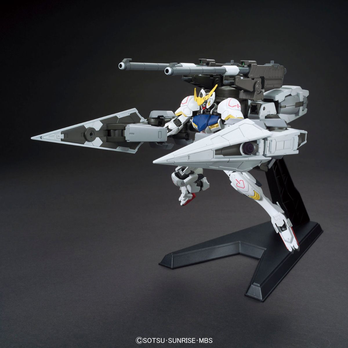 Gundam 1/144 HG IBO #007 ASW-G-08 Gundam Barbatos + Long Distance Booster Kutan Type-III Model Kits