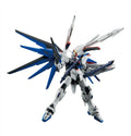 Gundam 1/100 MG Seed ZGMF-X10A Freedom Gundam 2.0 Model Kit