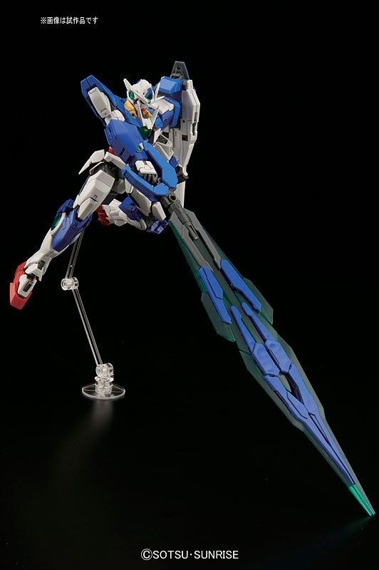 Gundam 1/144 RG #21 Gundam 00 GNT-0000 00 Quanta (QanT) Model Kit