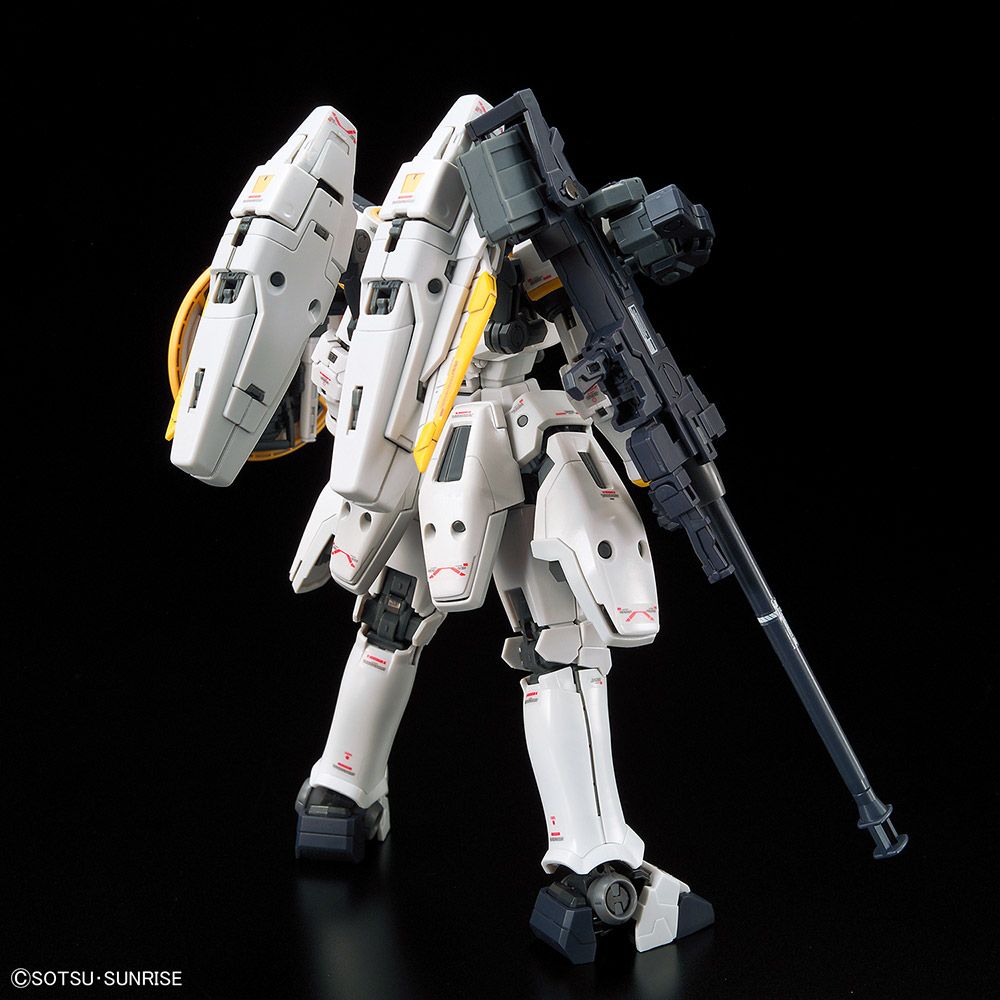 Gundam 1/144 RG #28 Wing Endless Waltz OZ-00MS Tallgeese EW Model Kit