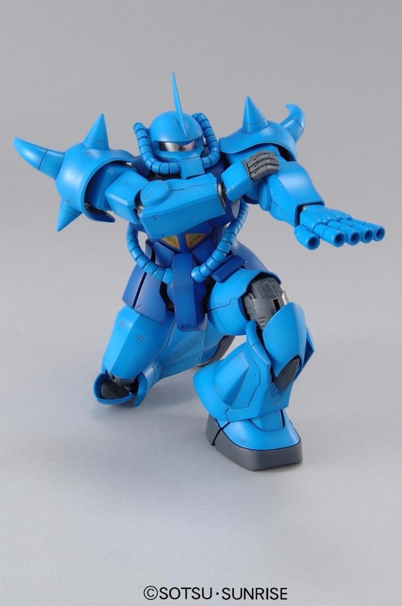 Gundam 1/100 MG Gundam 0079 MS-07B Gouf 2.0 Model Kit