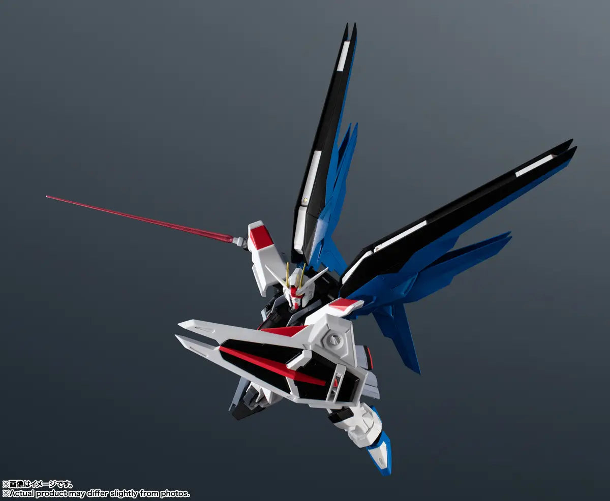 Gundam Universe ZGMF-X10A Freedom Gundam Renewal Gundam Seed Action Figure