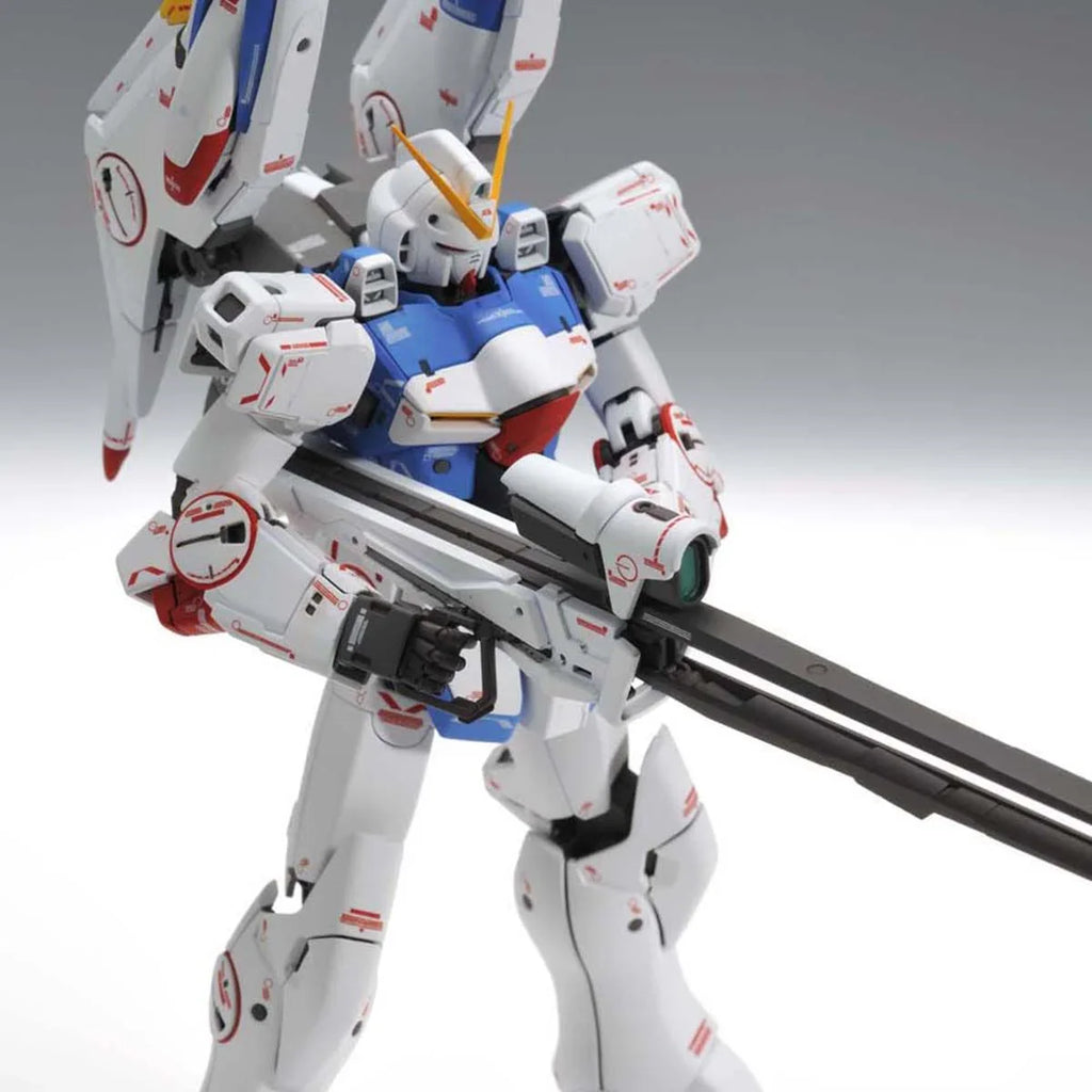 Gundam 1/100 MG V-Dash Gundam Ver. Ka Model Kit