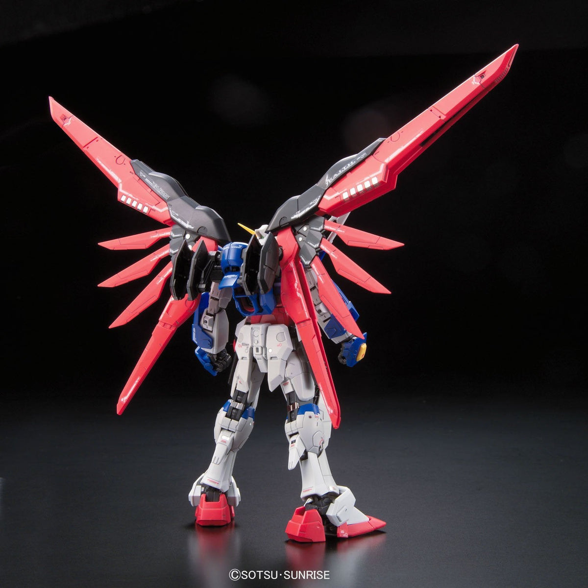 Gundam 1/144 RG #11 Seed Destiny ZGMF-X42S Destiny Gundam Model Kit