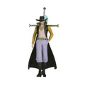 One Piece The Shukko Dracule Mihawk Figure